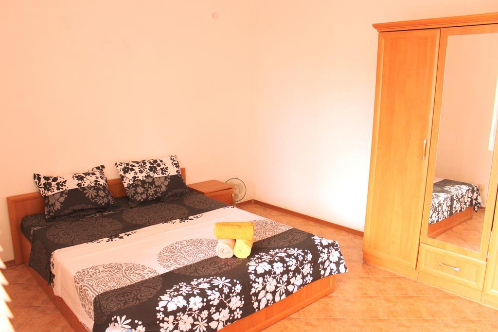 Dream House Hotel Tsarevo Kamer foto